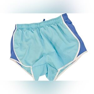 Nike Sporty dri-fit Blue Athletic Shorts active wear size M